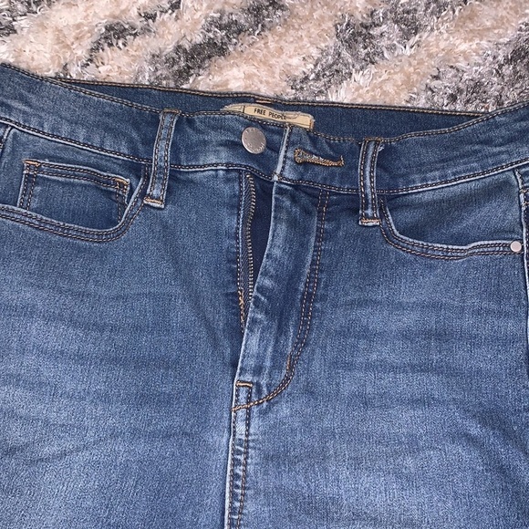 Free People High Rise - Picture 5 of 6